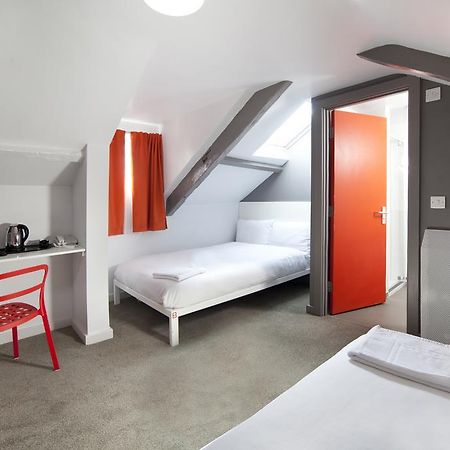 Sleeperdorm Newcastle upon Tyne Exterior foto